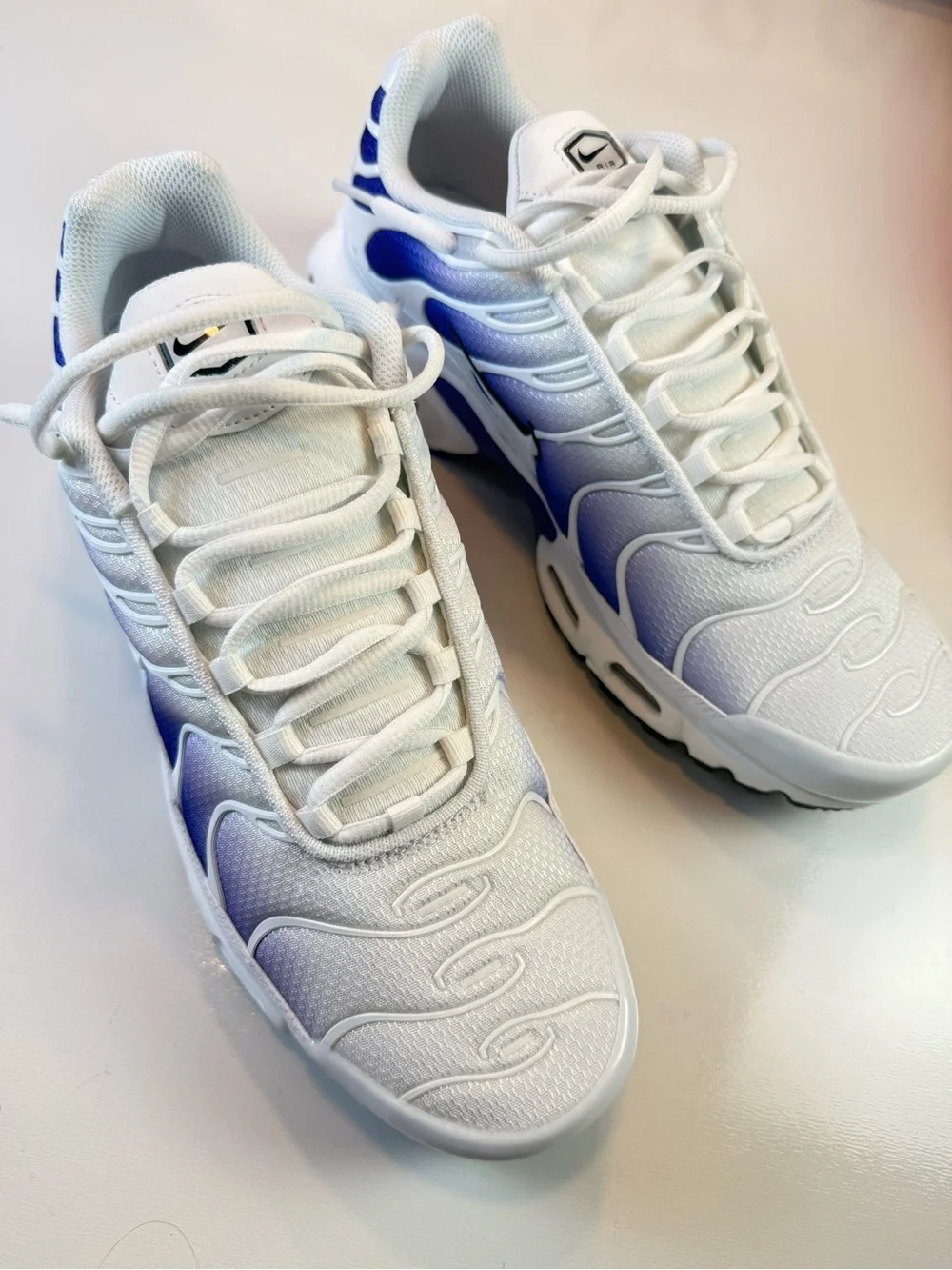 Nike Air Max White Deep Night Men Sneakers 10.5 Activewear Sportwear Deadstock